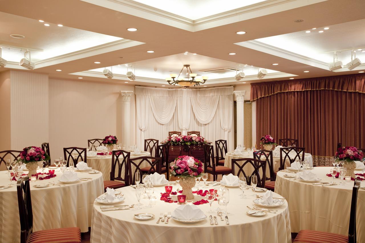 International Hotel Ούμπε Εξωτερικό φωτογραφία