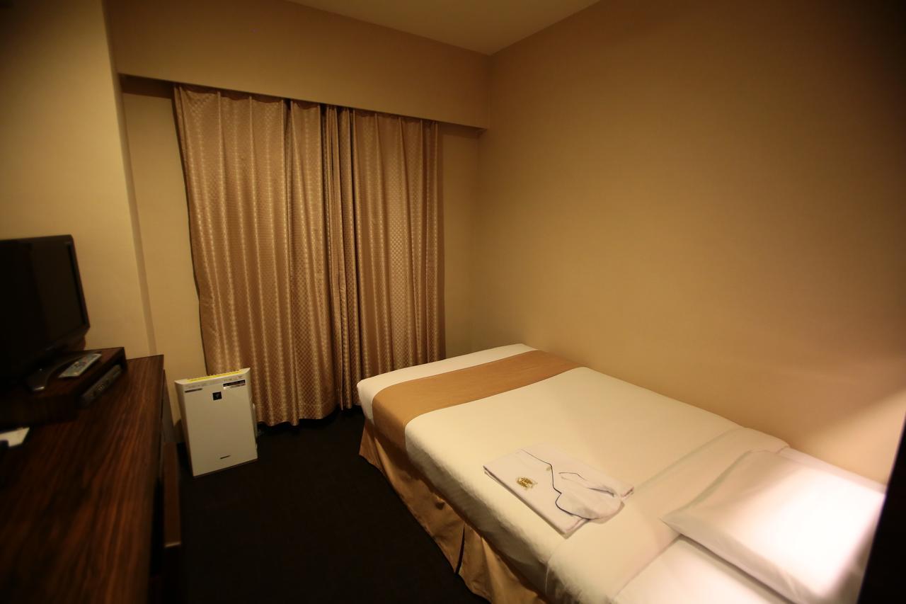 International Hotel Ούμπε Εξωτερικό φωτογραφία