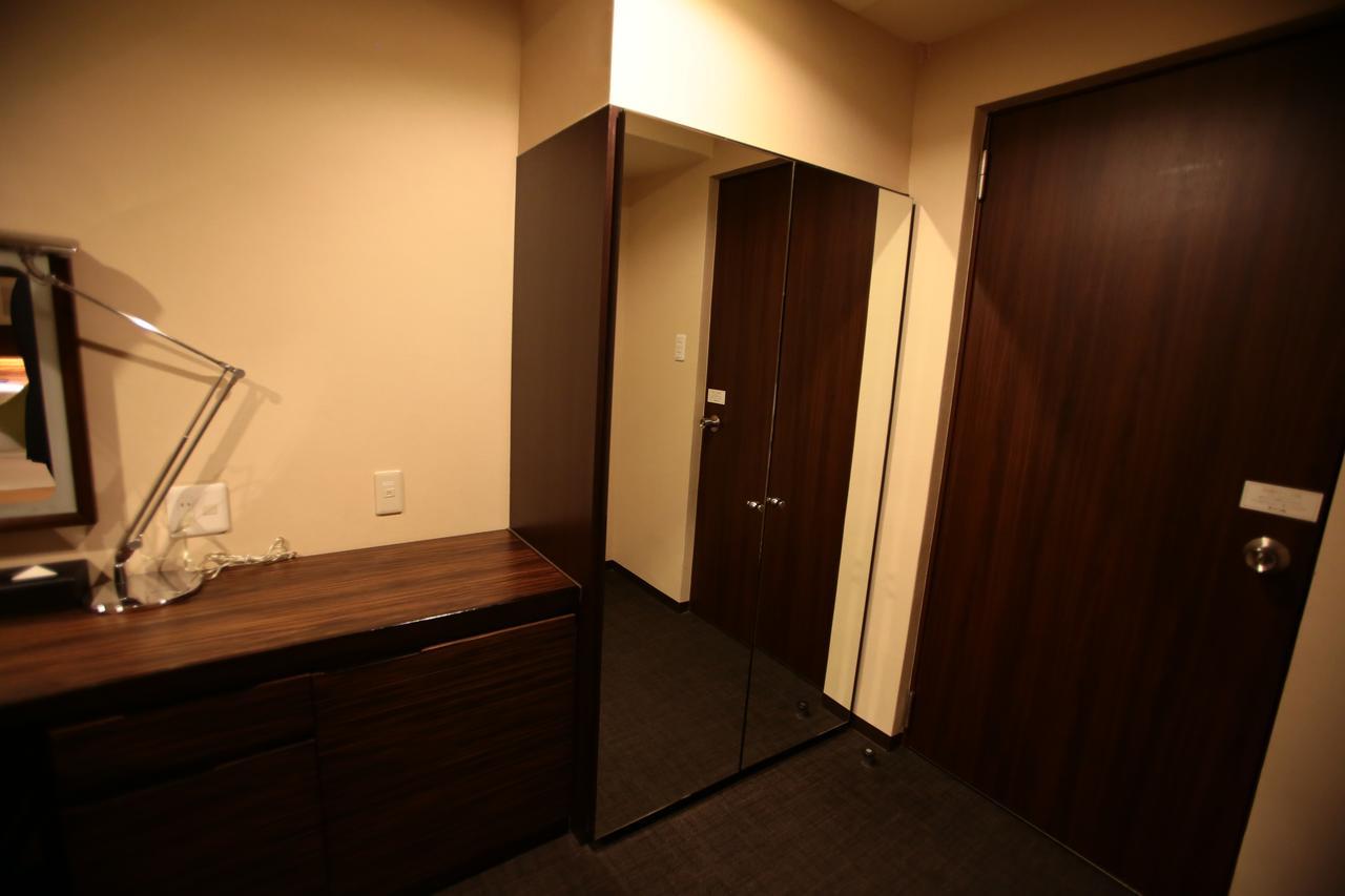 International Hotel Ούμπε Εξωτερικό φωτογραφία